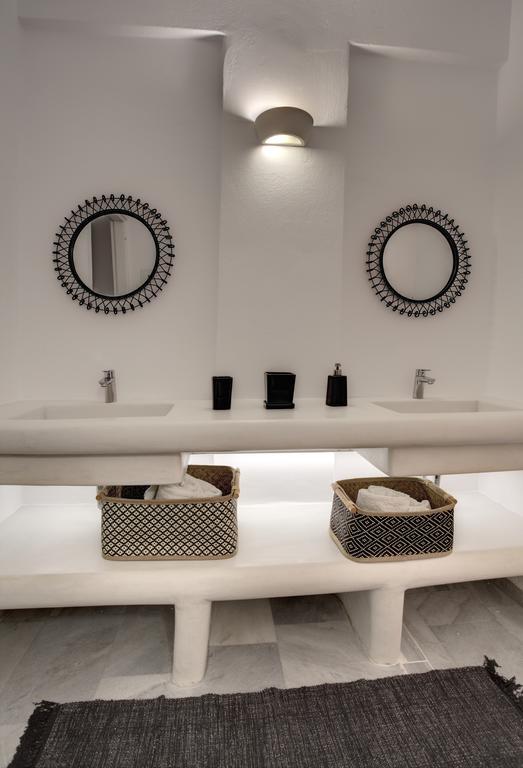 Aspries Suites Piso Livadi Eksteriør bilde